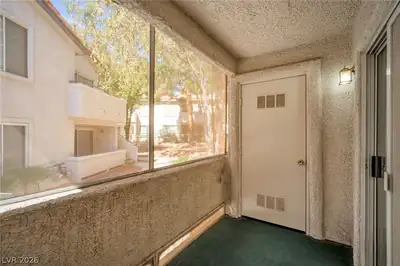 3046 Tarpon Drive 101 Patio