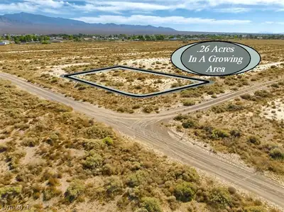 5941 North Deep Well Place 
