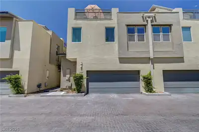 11401 Gravitation Drive, Las Vegas, NV 89135 Front of Structure