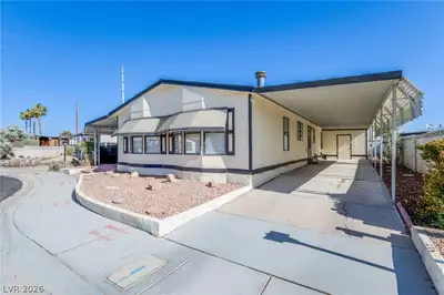 5436 Tres Piedras Road Las Vegas, NV 89122