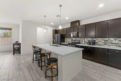 10765 Princeton Bluff Lane, Las Vegas, NV 89129 Kitchen