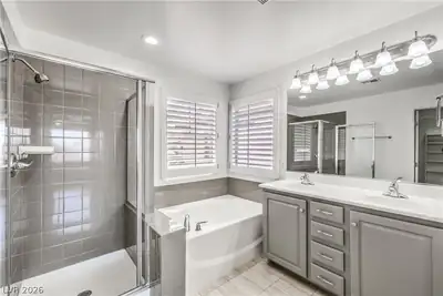 2418 Taragato Avenue, Henderson, NV 89052 Primary Bathroom