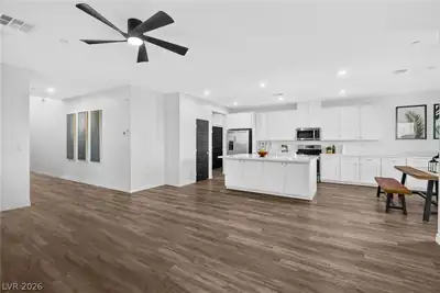 1288 Ventura Cliffs Avenue, Henderson, NV 89012 Kitchen