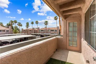 1375 East Hacienda Avenue 214 Patio