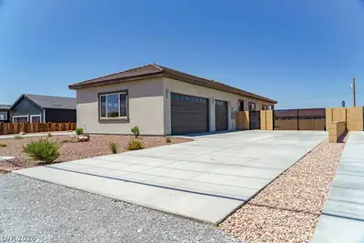 1860 Old West Avenue, Pahrump, NV 89048 Front of Structure