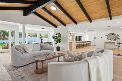 6980 Mira Vista Street, Las Vegas, NV 89120 