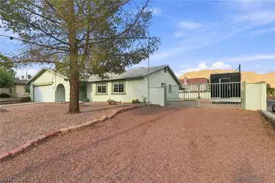 738 Straight Street, Las Vegas, NV 89110 Front of Structure