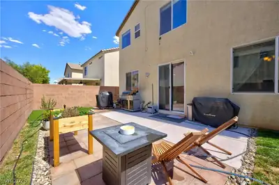 6684 Mojave Blush Drive, Las Vegas, NV 89122 Patio