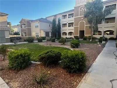 8777 West Maule Avenue 1121, Las Vegas