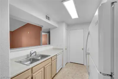 555 East Silverado Ranch Boulevard 2159 Kitchen