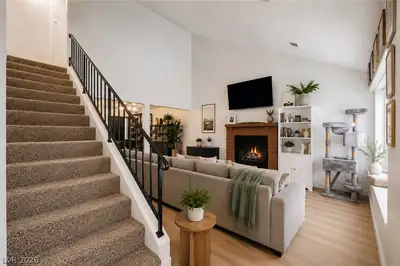 163 Spinnaker Drive, Henderson, NV 89015 Living Room