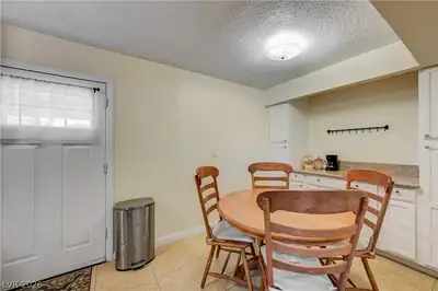 263 East Van Wagenen Street Dining Area