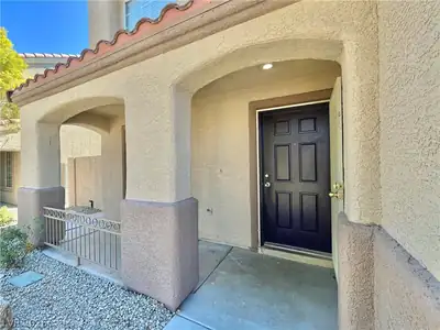 9924 Clover Field Court, Las Vegas, NV 89183 