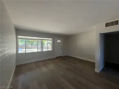 1628 Thelma Lane 1628 Living Room