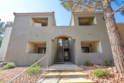 3151 Soaring Gulls Drive 1158 Front of Structure