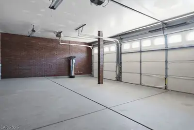 9712 Running Rabbit Street, Las Vegas, NV 89143 Garage