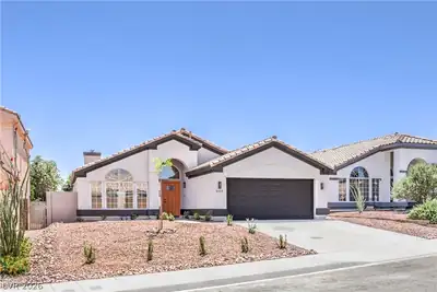 8305 Windrush Avenue, Las Vegas