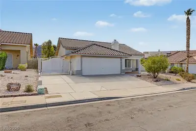 825 Cypress Pines Way Henderson, NV 89002