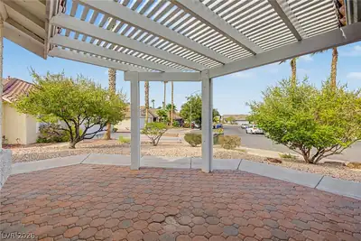 825 Cypress Pines Way, Henderson, NV 89002 Patio