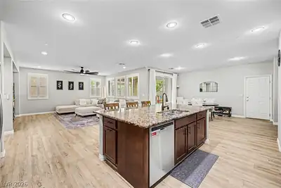 2353 Via Alicante, Henderson, NV 89044 Kitchen