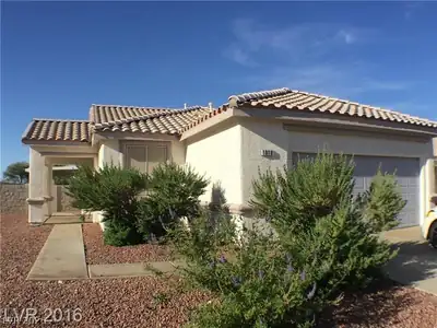 1010 Seaside Daisy Court, Henderson