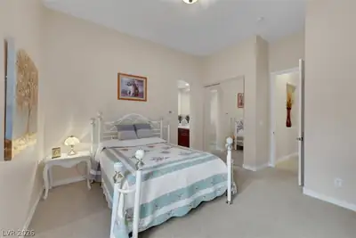 15 Avenida Fiori, Henderson, NV 89011 Bedroom