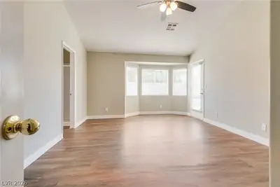 4337 Fenton Lane Primary Bedroom