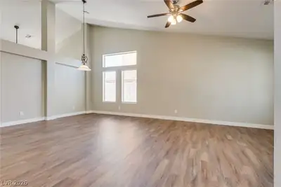 4337 Fenton Lane Living Room
