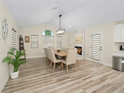 9041 Kingsdale Court, Las Vegas, NV 89147 