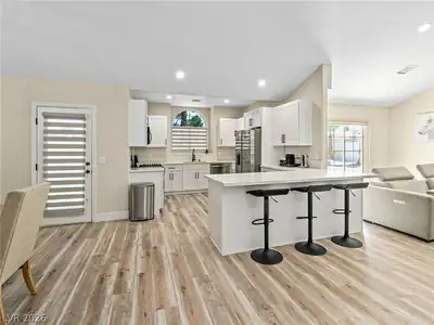 9041 Kingsdale Court, Las Vegas, NV 89147 