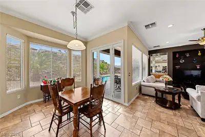 2306 Schaeffer Hills Drive Dining Area