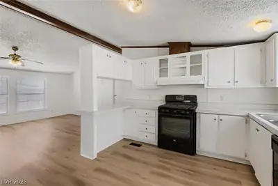 6105 Berthelot Lane Kitchen