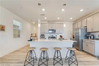 2966 Gallarate Drive Kitchen