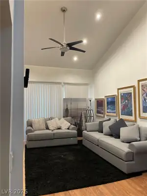 2901 San Martin Court, Las Vegas, NV 89121 Living Room