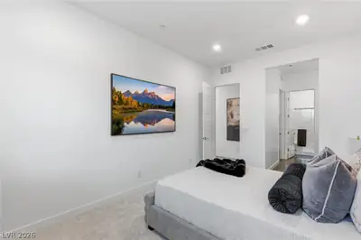 9527 New Discovery Avenue, Las Vegas, NV 89149 Primary Bedroom