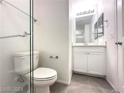 6172 Garden Crest Street, Las Vegas, NV 89148 Bathroom