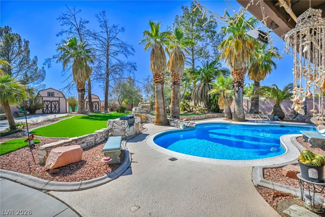 2935 South Torrey Pines Drive