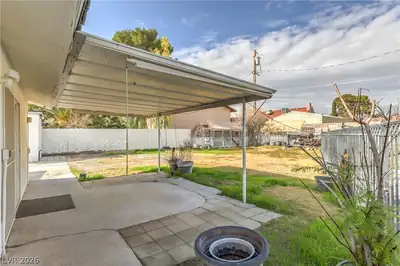 5854 Alfred Drive, Las Vegas, NV 89108 Patio