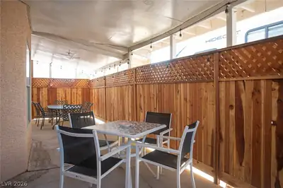 3413 West Delhi Avenue Patio