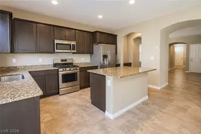 4128 Carol Bailey Avenue Kitchen