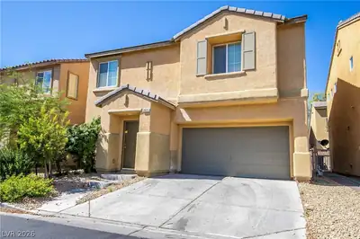 3925 MEADOW FOXTAIL Drive Front of Structure