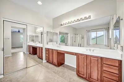 8013 Flambeau Street Primary Bathroom