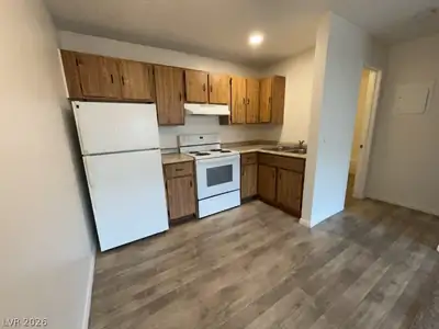 4955 JEFFREYS Avenue 212 Kitchen