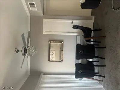 7255 West Sunset Road 1049 Dining Area