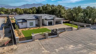 7020 Bath Drive Las Vegas, NV 89131