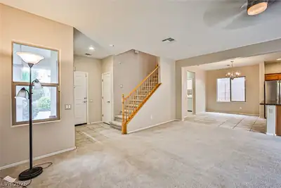 2453 Rue Bienville Way Living Room