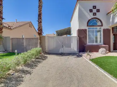 609 Pimlico Drive, Henderson