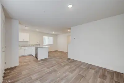 3026 Baltic Green Street, Las Vegas, NV 89122 Kitchen