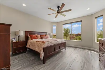 1486 Downy Peak Canyon Bedroom