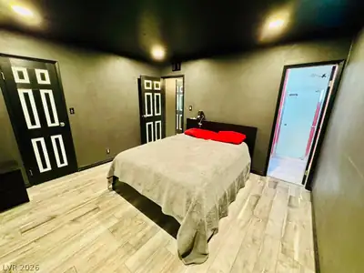 4672 Newton Drive Bedroom